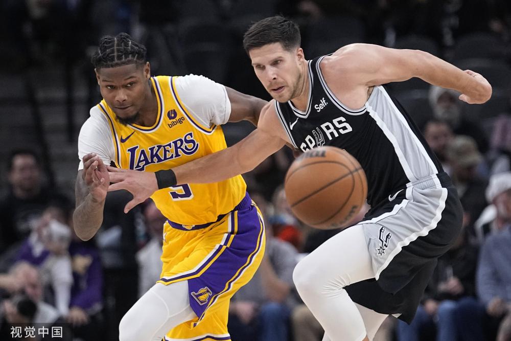 体现了他的 体现了他的